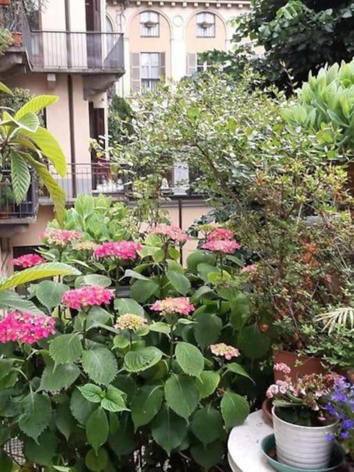 Appartamento Con Terrazzo Nel Centro Di Torino Esterno foto