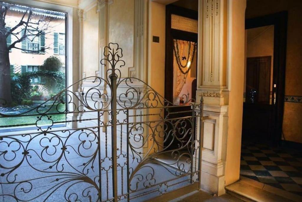 Appartamento Con Terrazzo Nel Centro Di Torino Esterno foto